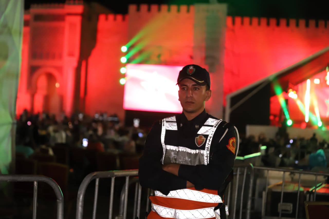 أمن مكناس يؤمن الاف الجماهير الحاضرة لمهرجان عيساوة الدولي