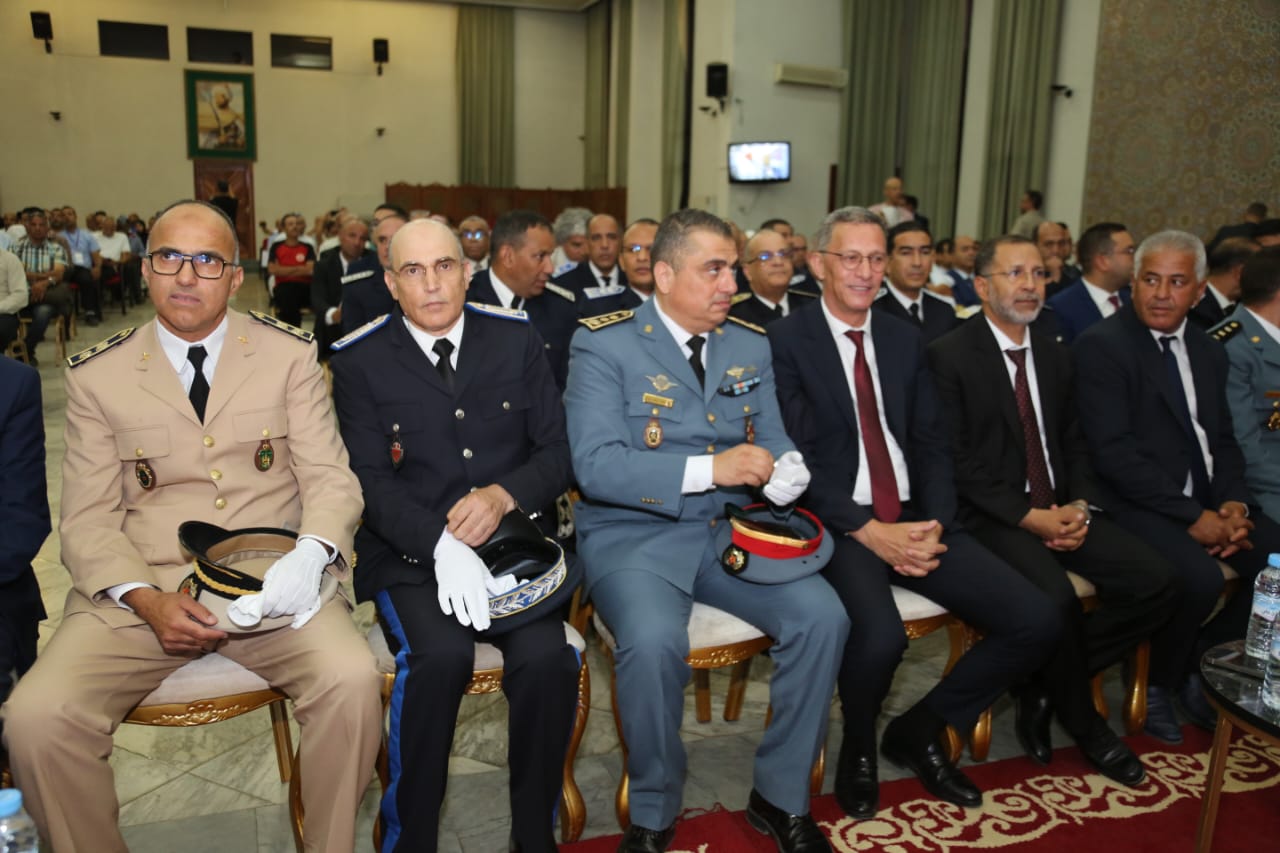 عيد العرش.....مراسيم رسمية للاستماع الى الخطاب الملكي السامي بمكناس