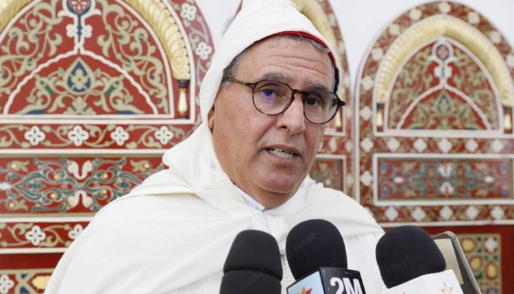 الحكومة معبأة خلف جلالة الملك لتنزيل وتفعيل الاستراتيجيات الرامية إلى فتح آفاق جديدة للتنمية المجالية (السيد أخنوش) الحكومة معبأة خلف جلالة الملك لتنزيل وتفعيل الاستراتيجيات الرامية إلى فتح آفاق جديدة للتنمية المجالية (السيد أخنوش)