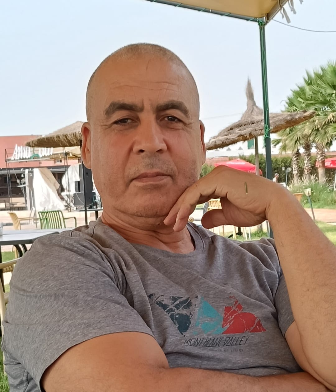 البحث عن حلم...