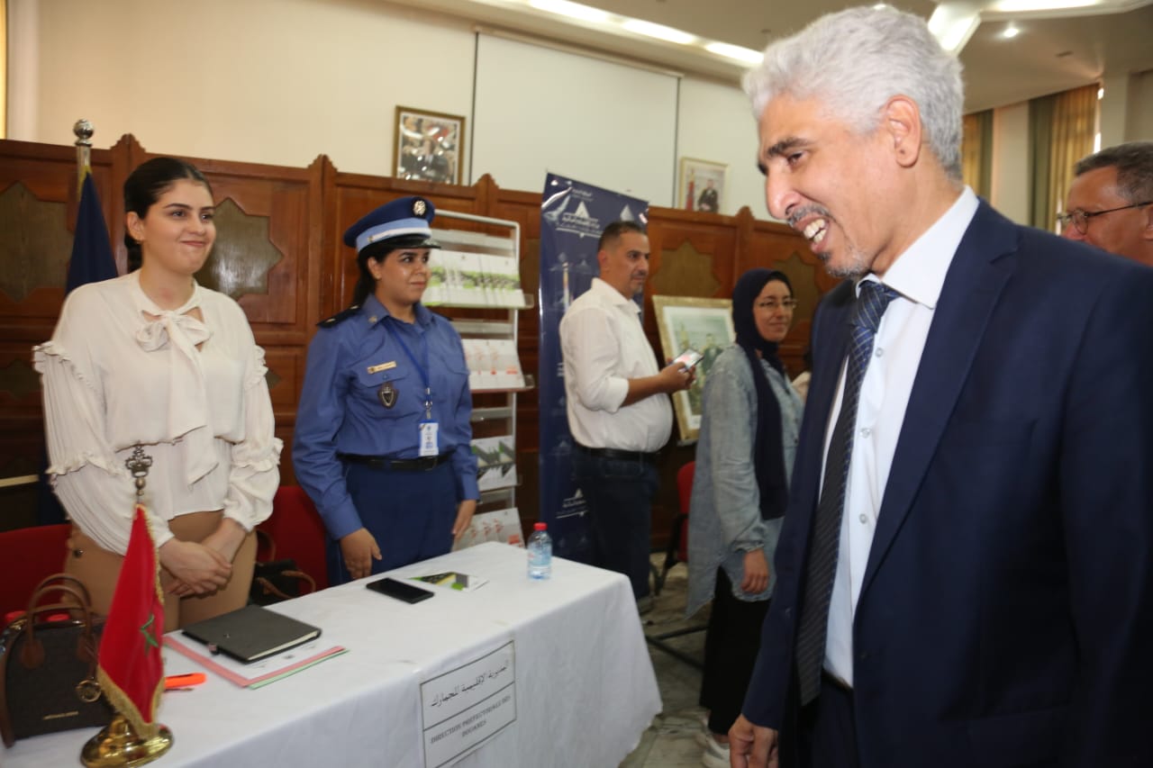 اليوم الوطني للمهاجر: عمالة اقليم مكناس تحتفي بالمغاربة المقيمين بالخارج اليوم الوطني للمهاجر: عمالة اقليم مكناس تحتفي بالمغاربة المقيمين بالخارج