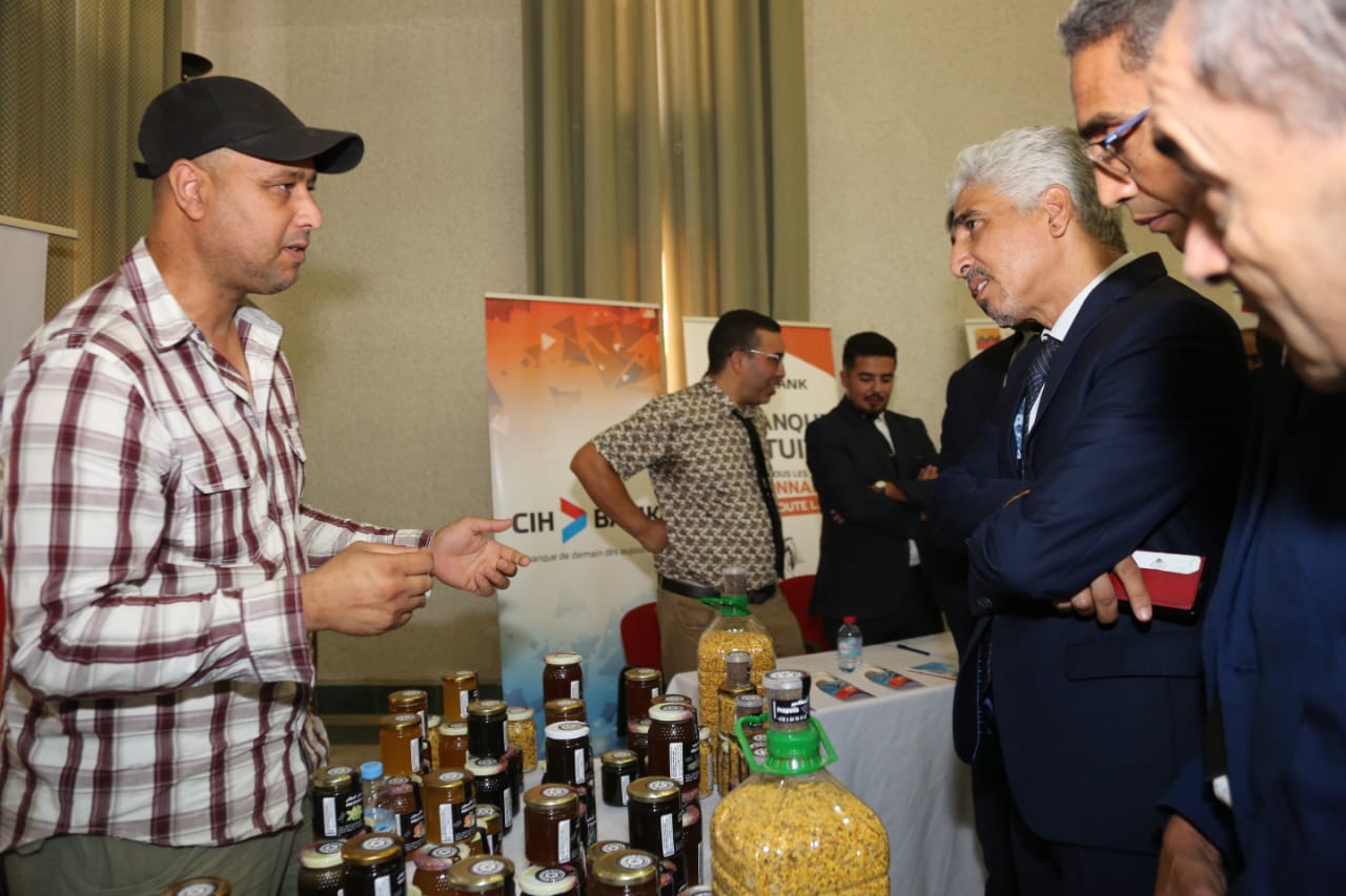 اليوم الوطني للمهاجر: عمالة اقليم مكناس تحتفي بالمغاربة المقيمين بالخارج اليوم الوطني للمهاجر: عمالة اقليم مكناس تحتفي بالمغاربة المقيمين بالخارج