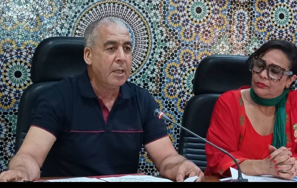 منظمة حنا واحد الدولية للدفاع عن الوحدة الترابية والتنمية تنظم ندوة وطنية تحت عنوان تجليات التلاحم بين العرش والشعب في ظل دولة الحق والقانون تخليدا لعيد العرش المجيد منظمة حنا واحد الدولية للدفاع عن الوحدة الترابية والتنمية تنظم ندوة وطنية تحت عنوان تجليات التلاحم بين العرش والشعب في ظل دولة الحق والقانون تخليدا لعيد العرش المجيد