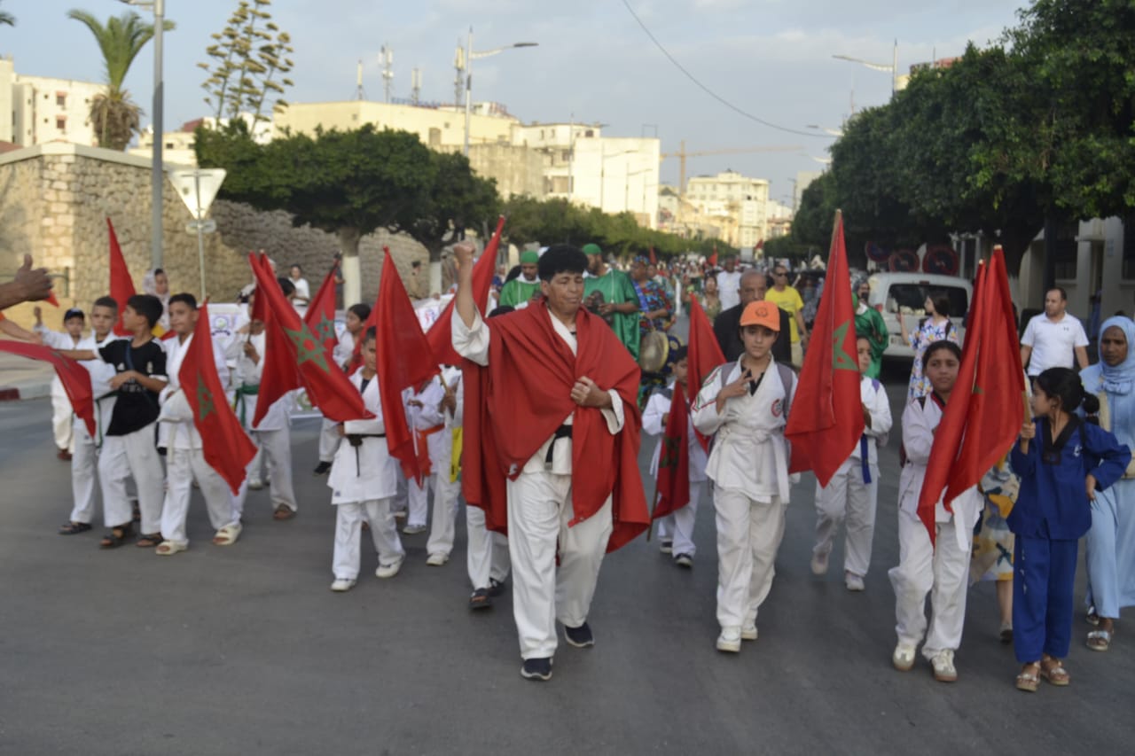 مكناس تحتضن النسخة الاولى من كرنفال الولاء احتفاء بعيد العرش المجيد و عيد الشباب مكناس تحتضن النسخة الاولى من كرنفال الولاء احتفاء بعيد العرش المجيد و عيد الشباب