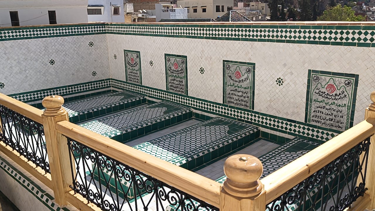 تكريم أبطال المقاومة وترميم مقبرة الشهداء بمولاي إدريس زرهون بحضور السيد عامل عمالة مكناس.