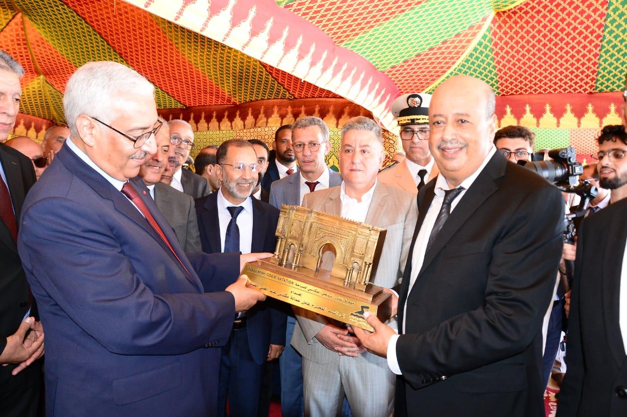 أبطال السباحة المكناسيون في قلب الاحتفالات الرياضية بعيد الشباب