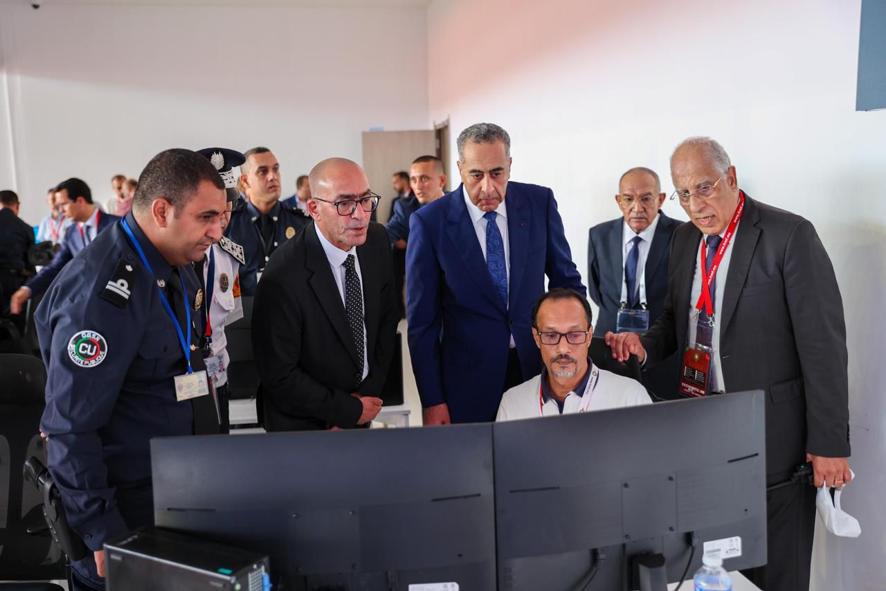 حموشي يقوم بزيارة تفقدية لملعب الأمير مولاي عبدالله حموشي يقوم بزيارة تفقدية لملعب الأمير مولاي عبدالله