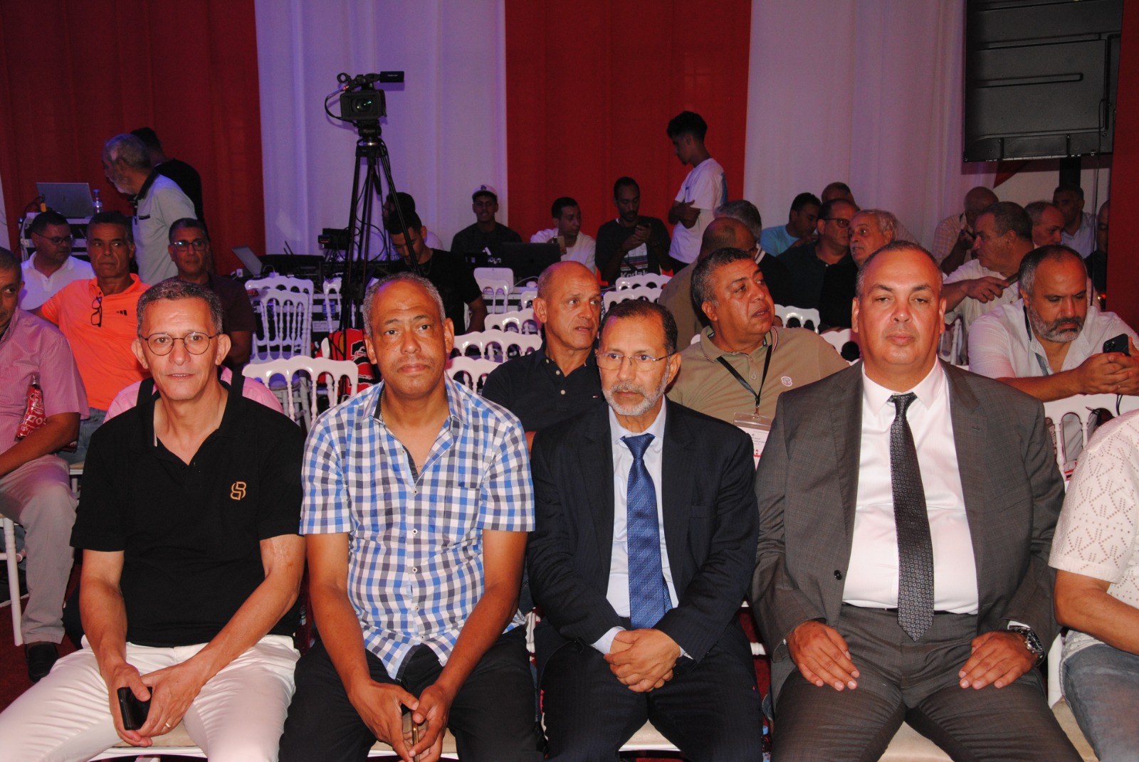 الكــــوديم و صناع التوافق والحدث التاريخي. الكــــوديم و صناع التوافق والحدث التاريخي.