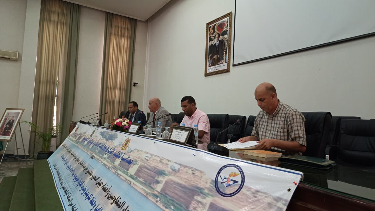 مكناس تحتفي بذكرى معركة وادي بوفكران وتكرم ثمانية من قدماء المقاومين مكناس تحتفي بذكرى معركة وادي بوفكران وتكرم ثمانية من قدماء المقاومين