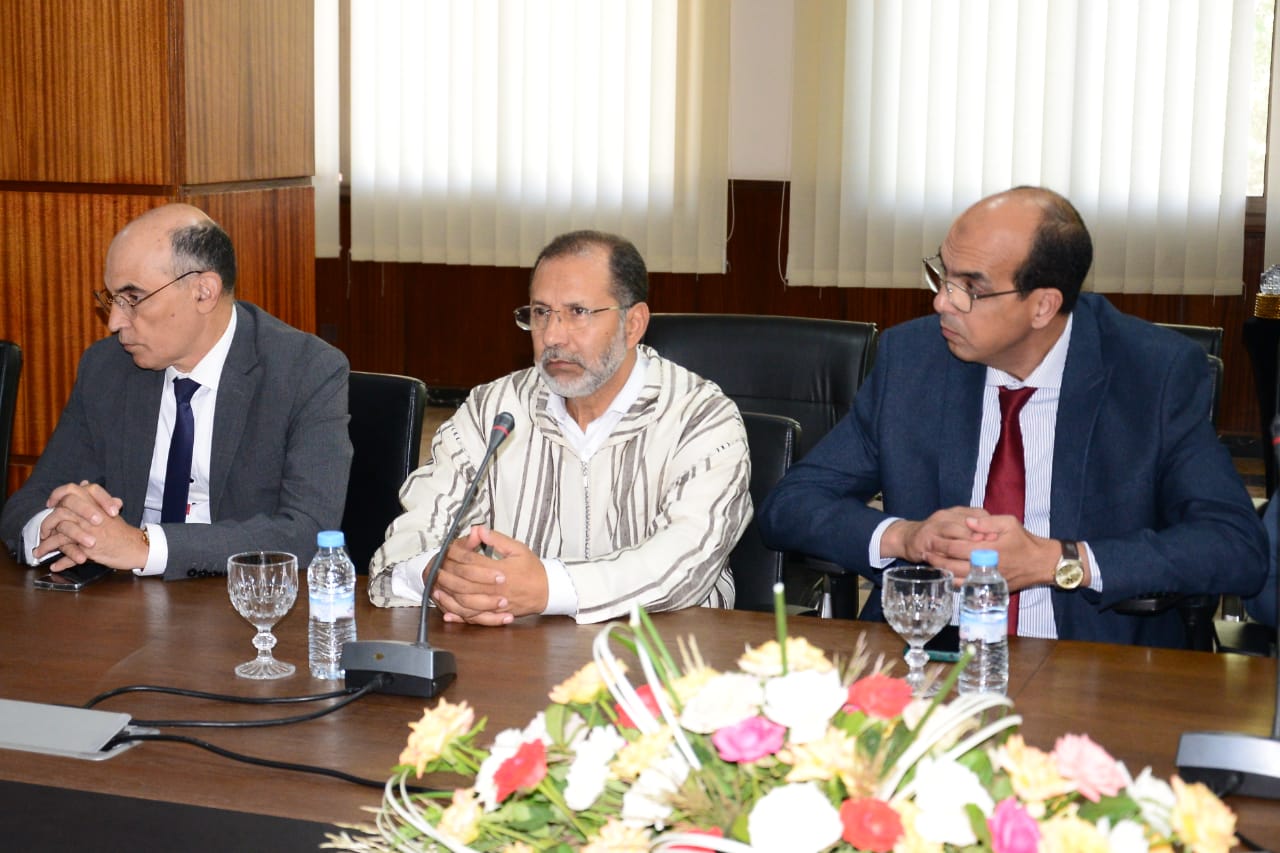 عامل عمالة مكناس يتراس تنصيب السيد إلياس أبرارج، قائداً على رأس الملحقة الإدارية الخامسةو إحداث الملحقة الإدارية الحادية والعشرين،