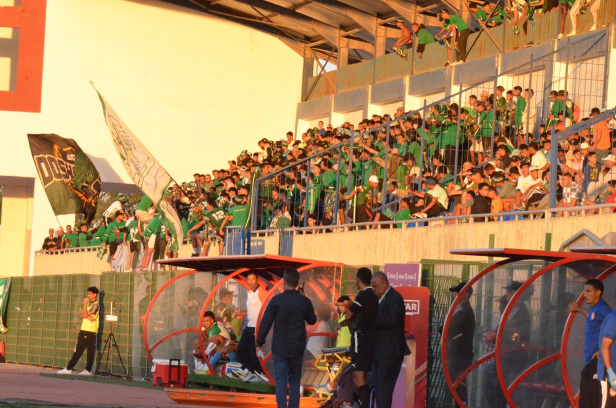 الكوديم يتقاسم نقاط المباراة الأولى مع فريق الدفاع الحسني الجديدي. الكوديم يتقاسم نقاط المباراة الأولى مع فريق الدفاع الحسني الجديدي.