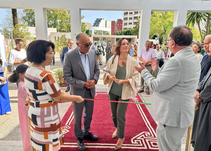 افتتاح المكتبة الوسائطية للمعهد الفرنسي بمكناس محطة جديدة في تعزيز الصداقة المغربية-الفرنسية