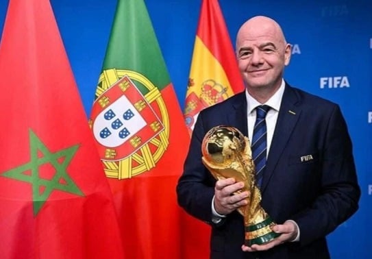 رئيس الاتحاد الدولي لكرة القدم يشيد بتقدم التحضيرات في المغرب لاستضافة مونديال 2030