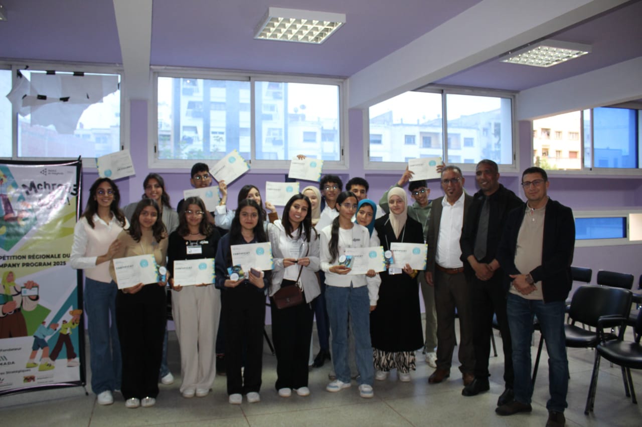 ثانوية طارق بن زياد بمكناس تحقق الريادة في مسابقة وطنية بمشروع 