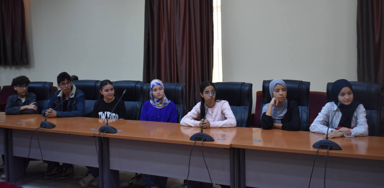 مديرية مكناس: استقبال فريق الثانوية التأهيلية طارق بن زياد الفائز  بالمرتبة الأولى وطنيا في مسابقة 