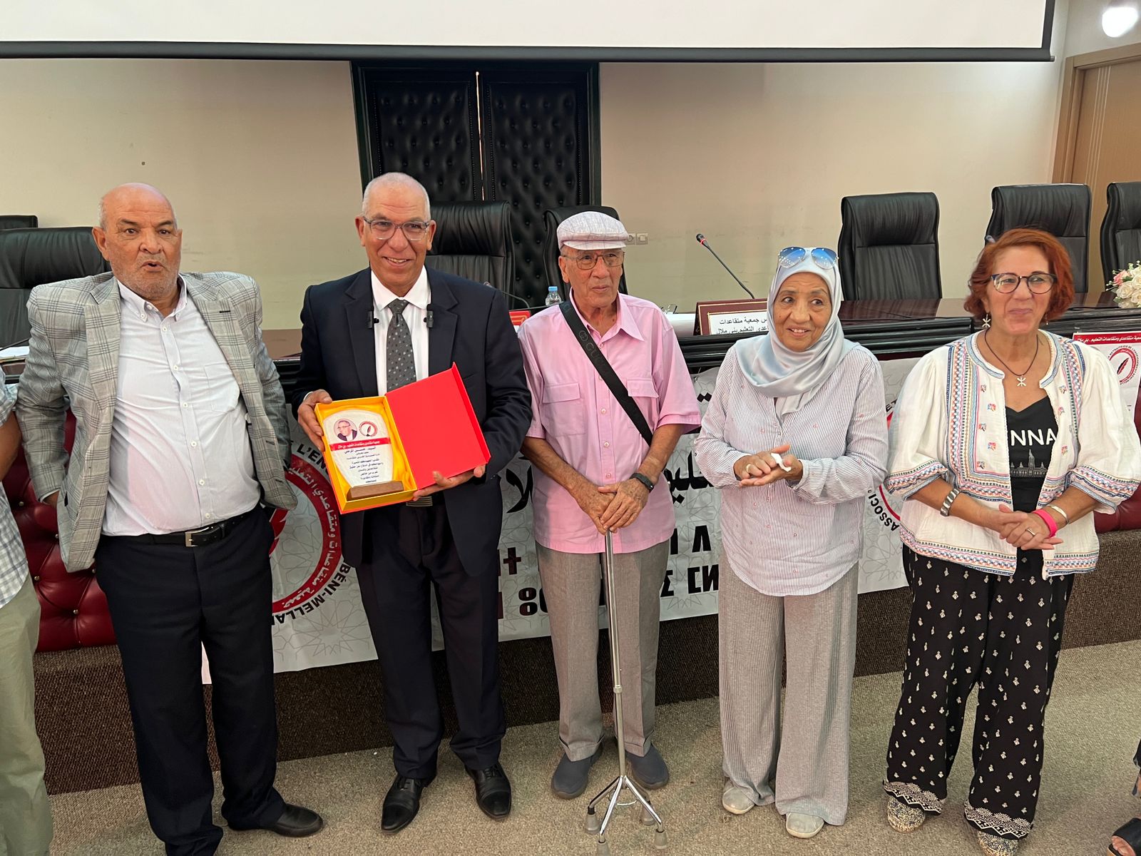 اليوم العالمي للمتقاعد والمسن