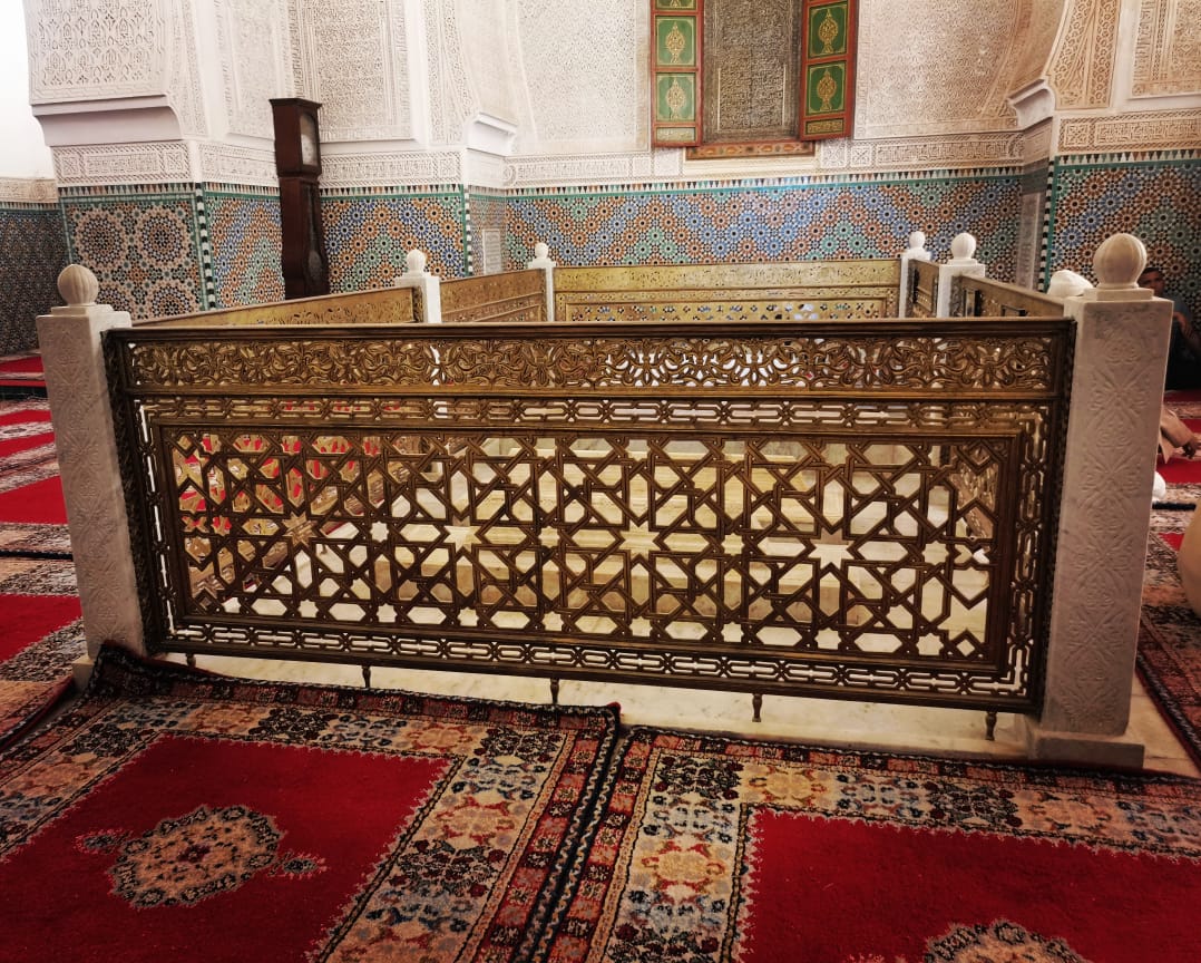 احياء الذكرى السابعة والعشرون لوفاة المغفور له جلالة الحسن الثاني طيب الله تراه بضريح السلطان مولاي اسماعيل بمكناس. احياء الذكرى السابعة والعشرون لوفاة المغفور له جلالة الحسن الثاني طيب الله تراه بضريح السلطان مولاي اسماعيل بمكناس.