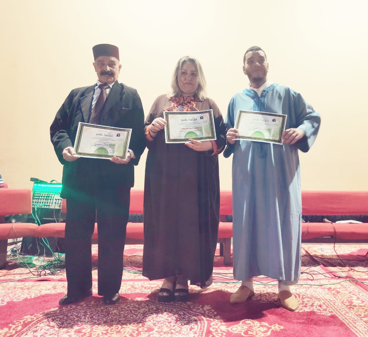 المنتدى المغربي الافريقي للتعاون الدولي ينظم حفلا دينيا للسماع والمديح بمناسبة الذكرى مرور 15قرنا لميلاد سيدنا محمد صلى الله عليه وسلم