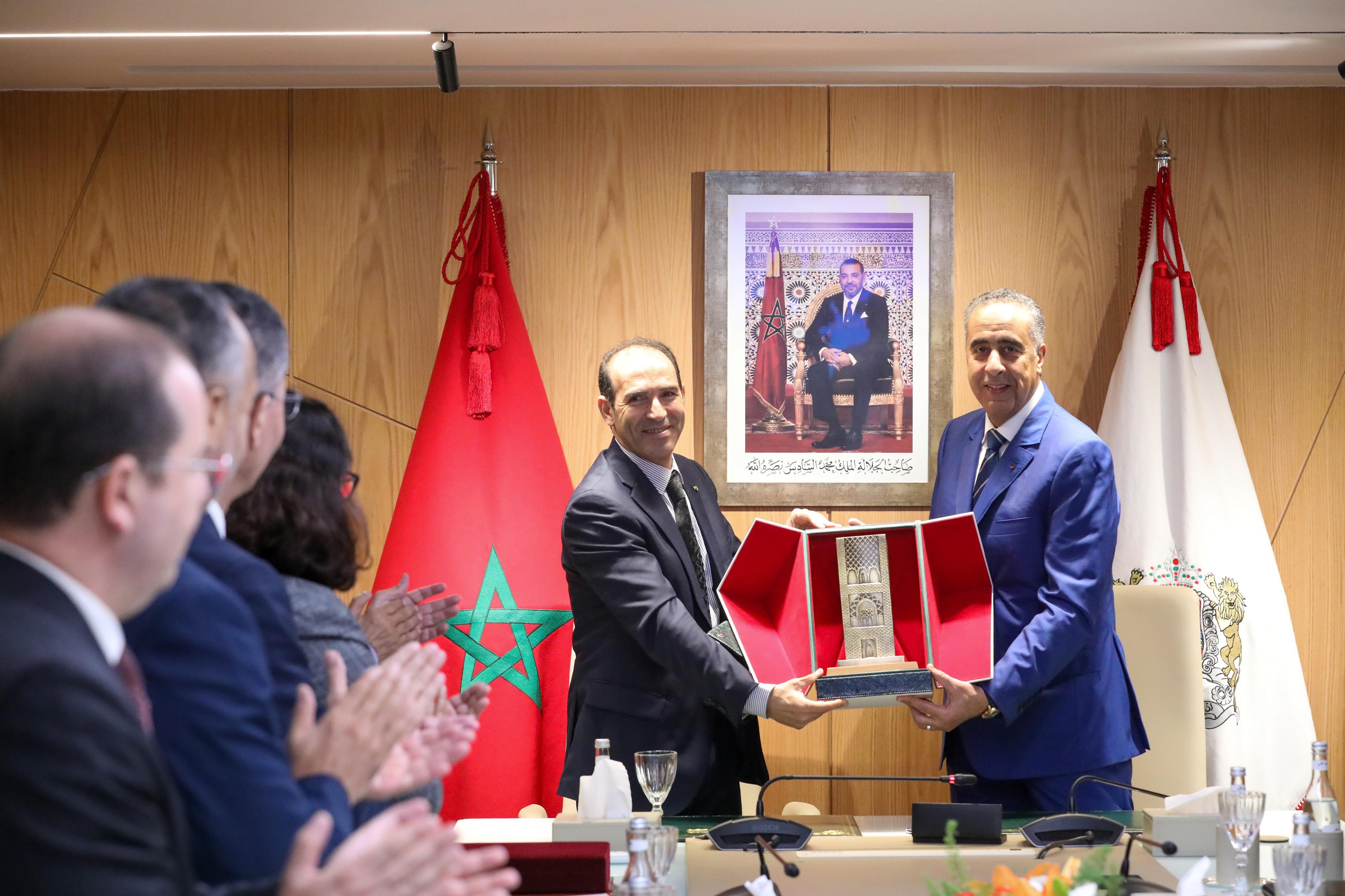 توقيع اتفاقية شراكة بين الهيئة الوطنية للنزاهة والوقاية من الرشوة ومحاربتها وقطب المديرية العامة للأمن الوطني والمديرية العامة لمراقبة التراب الوطني توقيع اتفاقية شراكة بين الهيئة الوطنية للنزاهة والوقاية من الرشوة ومحاربتها وقطب المديرية العامة للأمن الوطني والمديرية العامة لمراقبة التراب الوطني