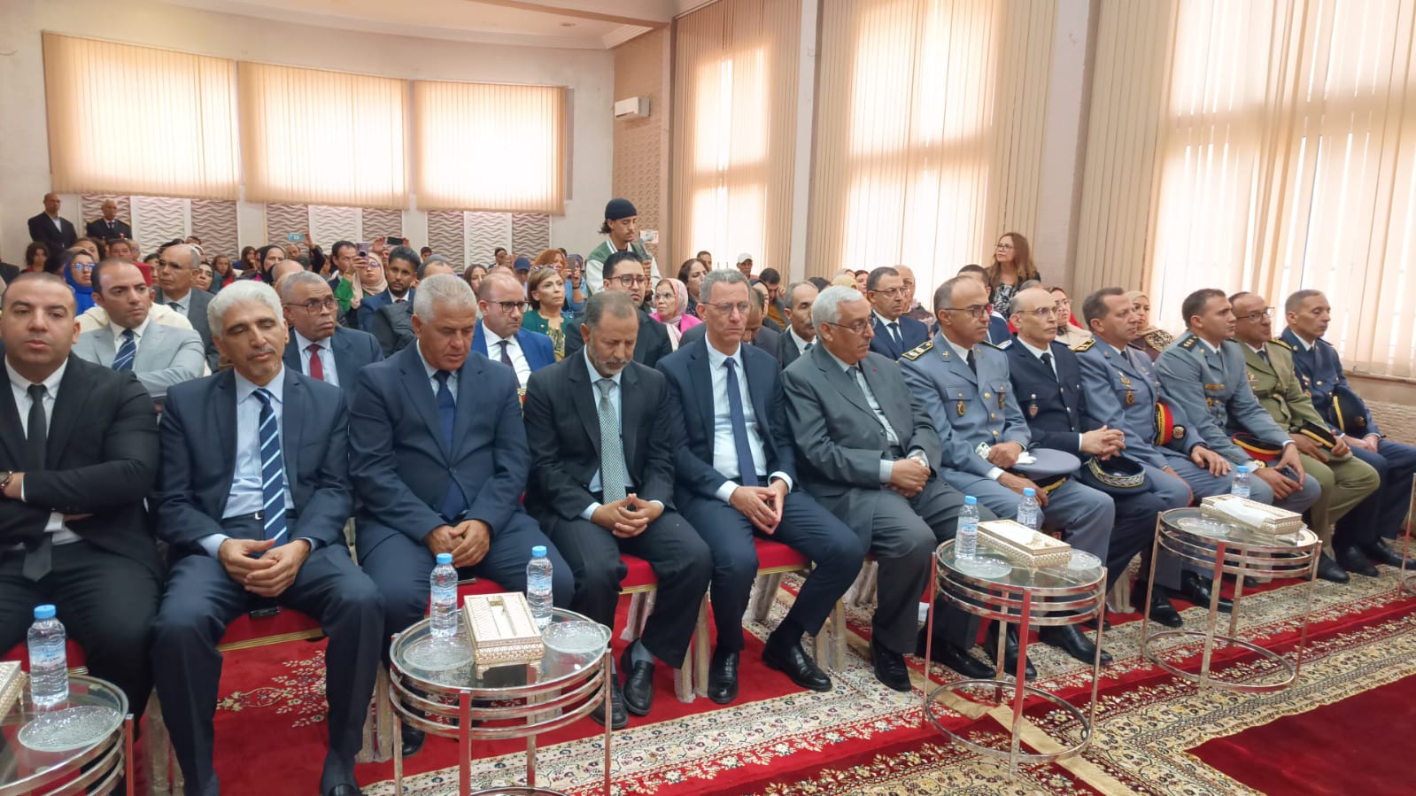 عامل عمالة مكناس يترأس مراسيم تحية العلم الوطني بمناسبة ذكرى المسيرة الخضراء ويشرف على تدشين مشاريع تنموية عامل عمالة مكناس يترأس مراسيم تحية العلم الوطني بمناسبة ذكرى المسيرة الخضراء ويشرف على تدشين مشاريع تنموية