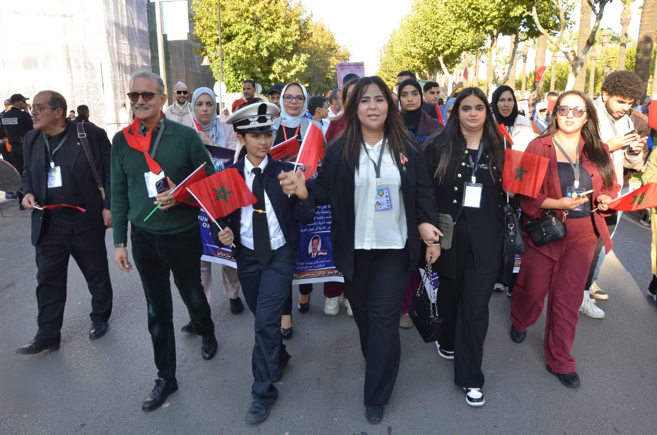 فاس .. كرنفال احتفالي تخليدا لذكرى المسيرة الخضراء وعيد الوحدة