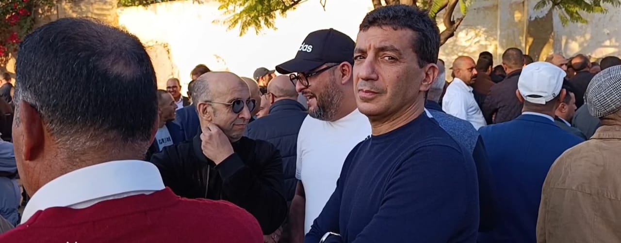 حضور وازن من شخصيات وطنية وجهوية في تشييع جثمان الفقيدة والدة ابناء بلمكي بمكناس حضور وازن من شخصيات وطنية وجهوية في تشييع جثمان الفقيدة والدة ابناء بلمكي بمكناس