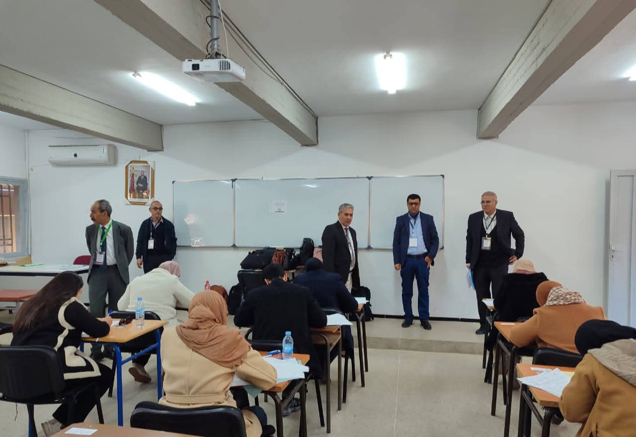 مديرية مكناس: لجن إقليمية في مواكبة ميدانية لإجراء الاختبارات الكتابية لمباريات ولوج سلك تأهيل أطر التدريس بالمراكز الجهوية لمهن التربية والتكوين -دورة نونبر 2025. مديرية مكناس: لجن إقليمية في مواكبة ميدانية لإجراء الاختبارات الكتابية لمباريات ولوج سلك تأهيل أطر التدريس بالمراكز الجهوية لمهن التربية والتكوين -دورة نونبر 2025.