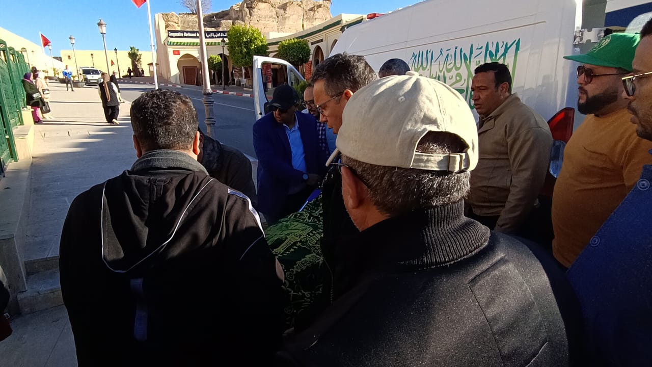 حضور وازن من شخصيات وطنية ومحلية في تشييع جثمان الفقيدة والدة المختار لغزيوي