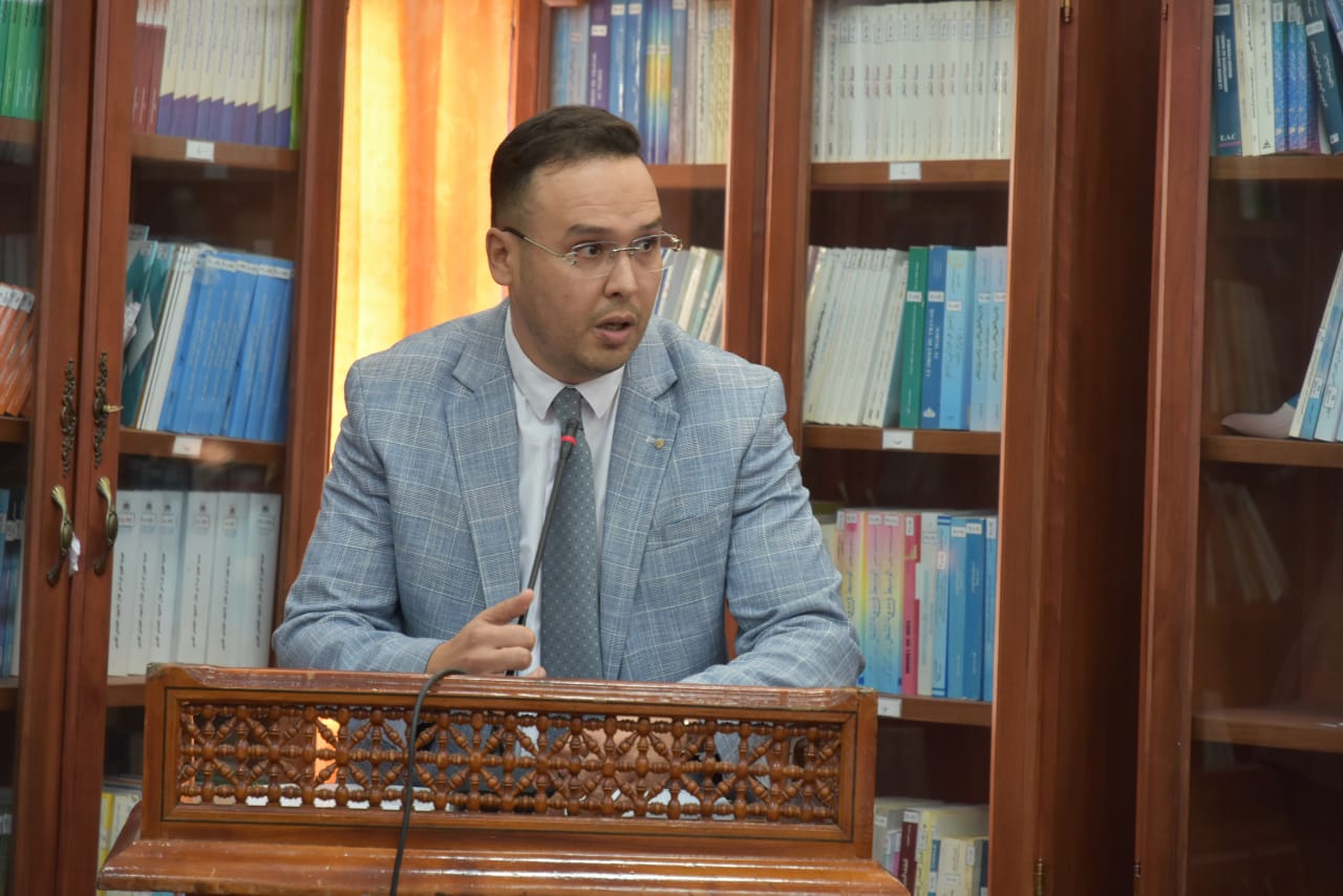 المديرية الإقليمية للعدل بالحسيمة تنظم حفلا لتوشيح موظفين بأوسمة ملكية شريفة.