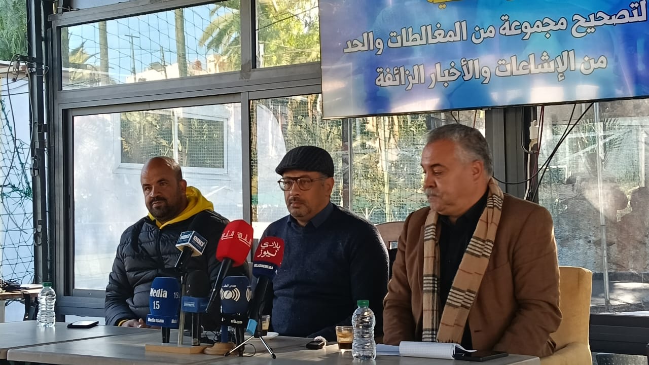 كرة اليد بمكناس: لا تفاوض في ظل التسييس الخلافات و بالإشاعات المغرضة. كرة اليد بمكناس: لا تفاوض في ظل التسييس الخلافات و بالإشاعات المغرضة.