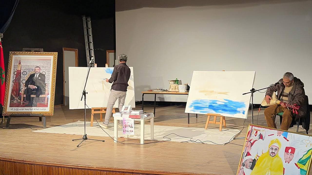 القاصة خولة السعيد تثري مولاي ادريس زرهون في أمسية أدبية بحضورها الفكري وروحها المرحة