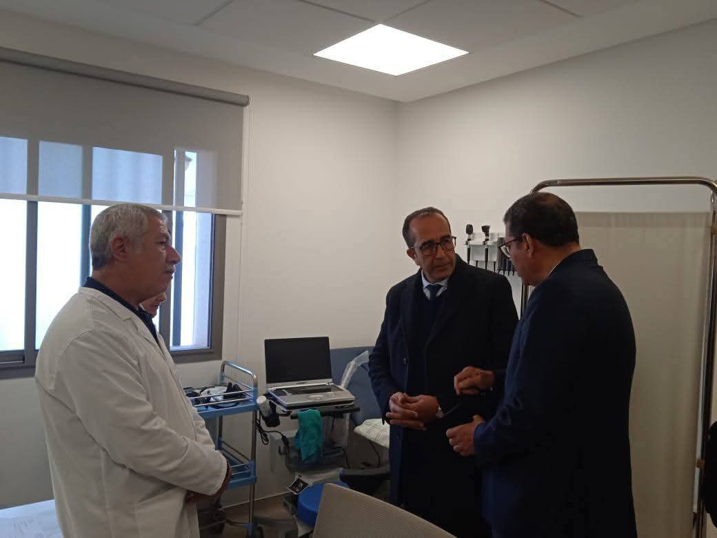 عامل إقليم الحسيمة في زيارة تفقدية إلى المركز الصحي بجماعة أجدير