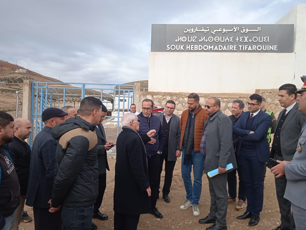 عامل إقليم الحسيمة في زيارة تفقدية لعدد من الجماعات الترابية بالإقليم