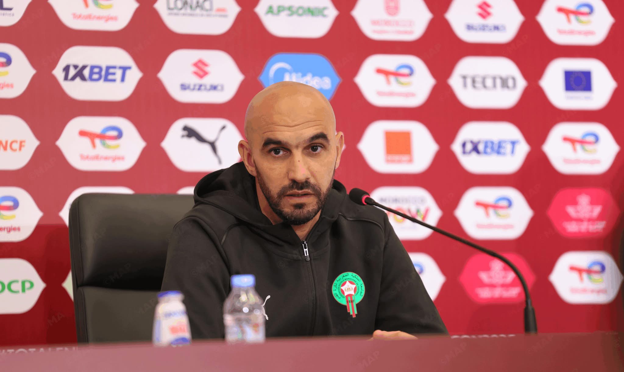 وليد الركراكي: أسود الأطلس مركزون على الفوز أمام زامبيا والحفاظ على صدارة المجموعة