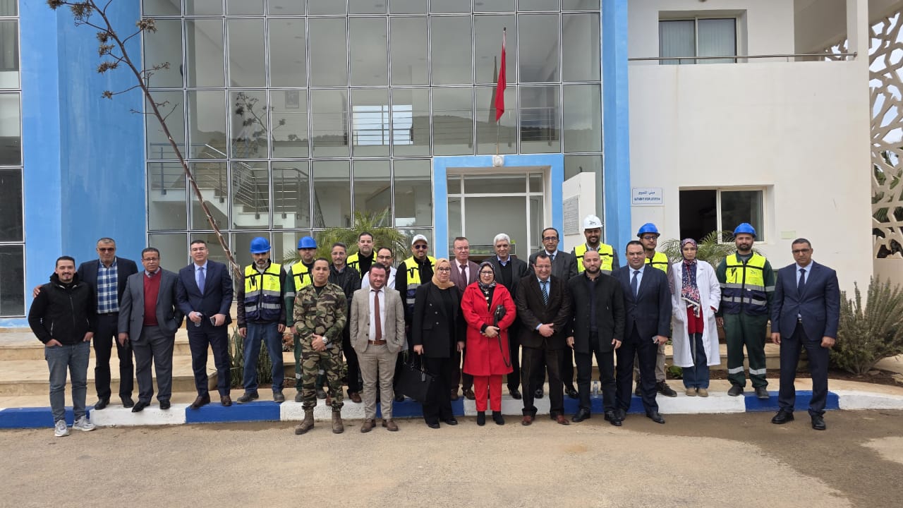 عامل إقليم الحسيمة يتفقد محطة معالجة المياه العادمة ويقف على دورها الحيوي في حماية البيئة وإعادة استعمال المياه