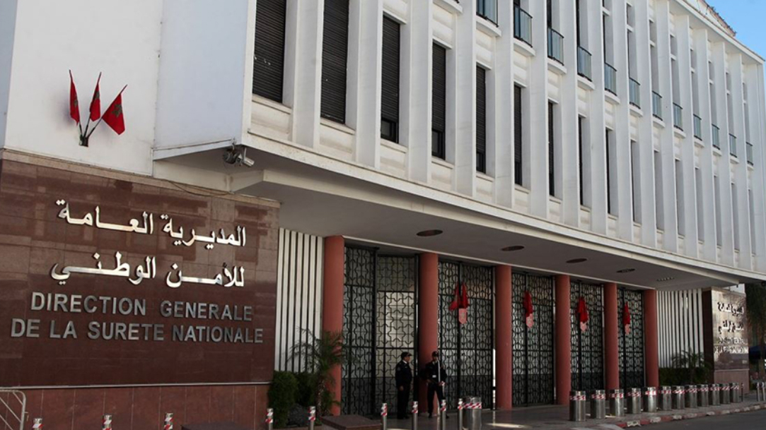 اختفاء مواطن فرنسي بالرباط… المديرية العامة للأمن الوطني تنفي مزاعم “لوفيغارو” الفرنسية بشأن تأخر في البحث وتؤكد أن مصالحها تتابع القضية بما يفرضه القانون (بلاغ)