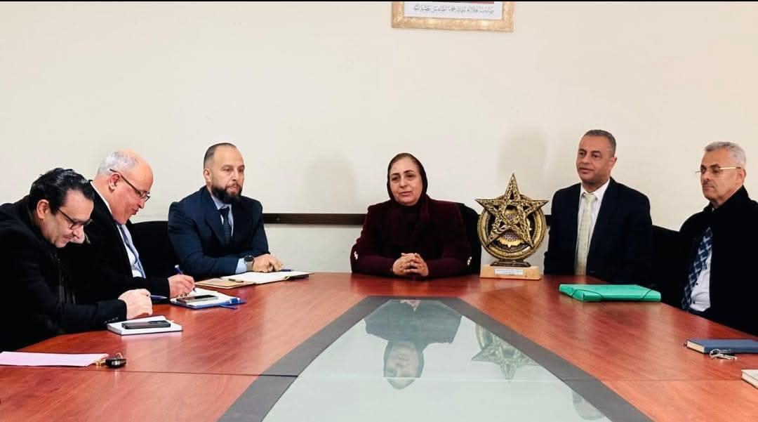 تنصيب مدير إقليمي جديد لقطاع التربية والتعليم بالحسيمة تنصيب مدير إقليمي جديد لقطاع التربية والتعليم بالحسيمة