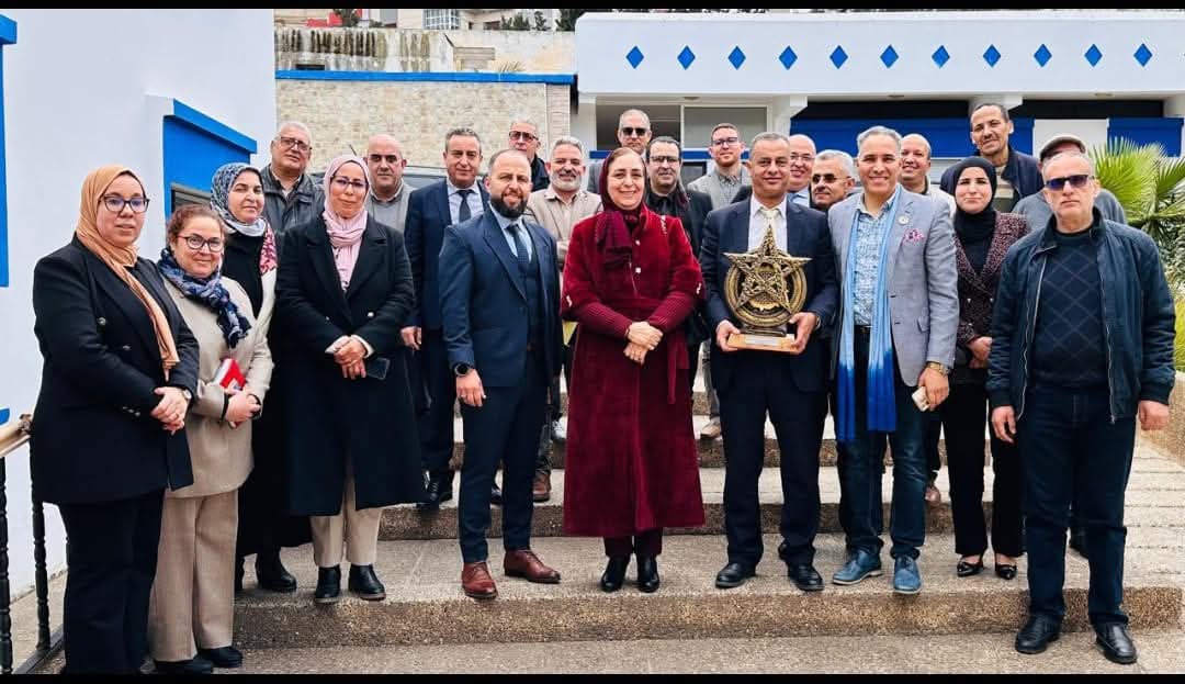 تنصيب مدير إقليمي جديد لقطاع التربية والتعليم بالحسيمة تنصيب مدير إقليمي جديد لقطاع التربية والتعليم بالحسيمة