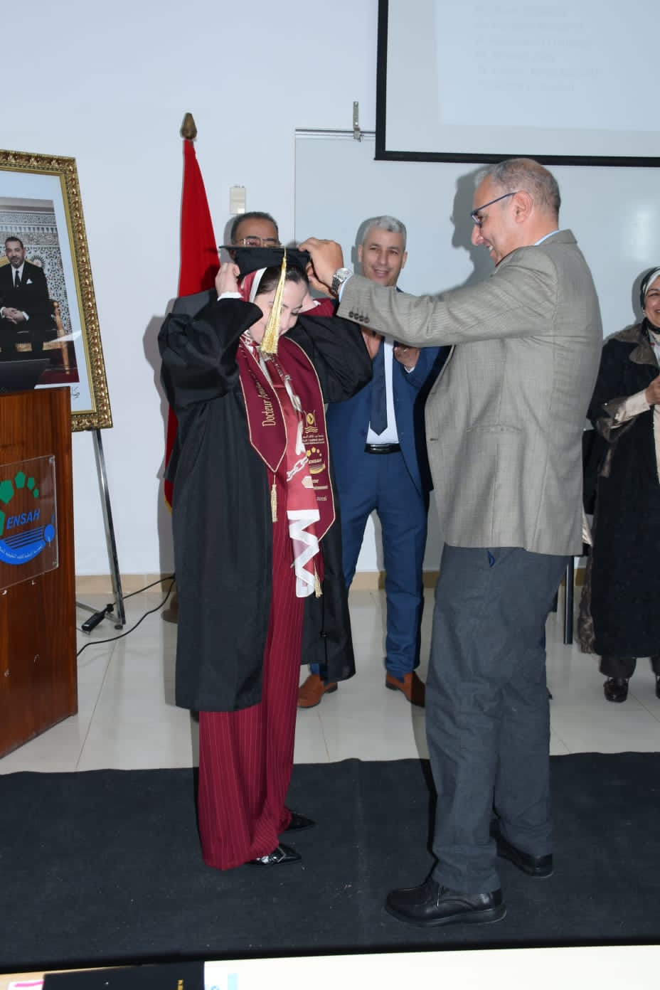 باحثة تنال الدكتوراه بميزة مشرف جدًا بالحسيمة عن دراسة علمية لتقييم جودة مياه حوض إيناون باحثة تنال الدكتوراه بميزة مشرف جدًا بالحسيمة عن دراسة علمية لتقييم جودة مياه حوض إيناون