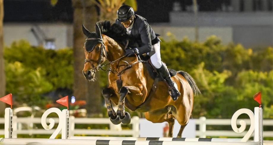 مباراة القفز على الحواجز 4 نجوم للحرس الملكي.. الفارس الغالي الشاوي يفوز بجائزة القوات المسلحة الملكية