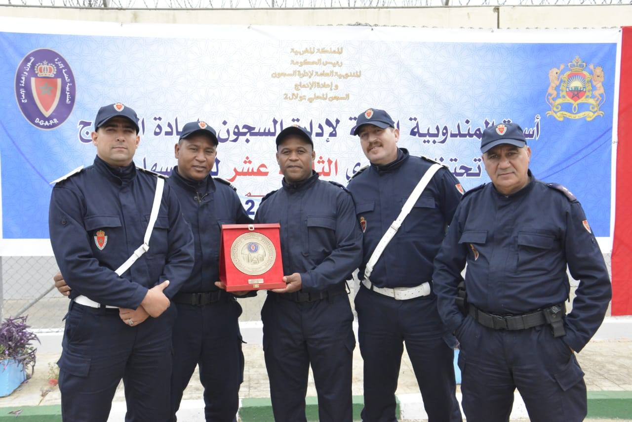 اسرة السجن المحلي تولال 2 تحتفل بالذكرى 18 لتأسيس المندوبية العامة لإدارة السجون وإعادة الإدماج