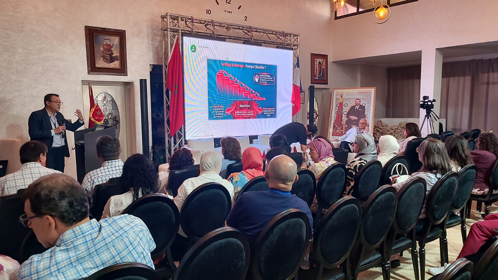 العاصمة الاسماعيلية مكناس تحتضن المؤتمر الدولي الثاني للصيادلة العاصمة الاسماعيلية مكناس تحتضن المؤتمر الدولي الثاني للصيادلة
