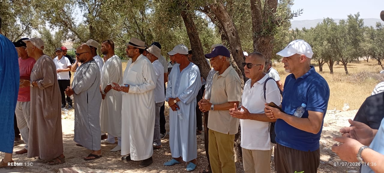 أسرة الصحة بمكناس تودع مصطفى لعميري أحد أطرها الرواد إلى مثواه الأخير... مسار مهني حافل بالعطاء في خدمة الصحة والرياضة أسرة الصحة بمكناس تودع مصطفى لعميري أحد أطرها الرواد إلى مثواه الأخير... مسار مهني حافل بالعطاء في خدمة الصحة والرياضة