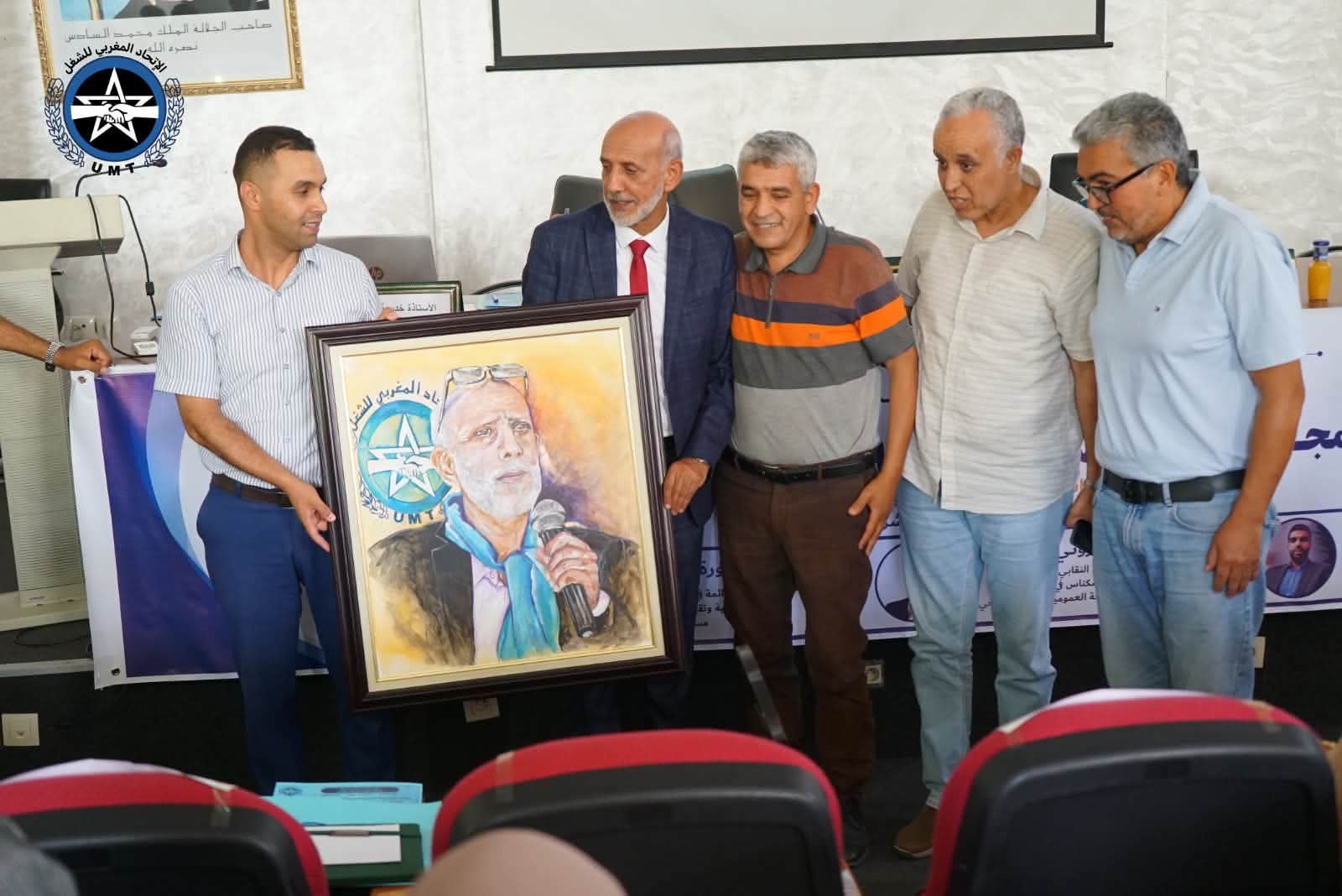 الموارد البشرية في قلب إصلاح المنظومة الصحية.. خبراء ونقابيون بمكناس يناقشون رهانات المجموعات الصحية الترابية وآليات التنزيل الموارد البشرية في قلب إصلاح المنظومة الصحية.. خبراء ونقابيون بمكناس يناقشون رهانات المجموعات الصحية الترابية وآليات التنزيل