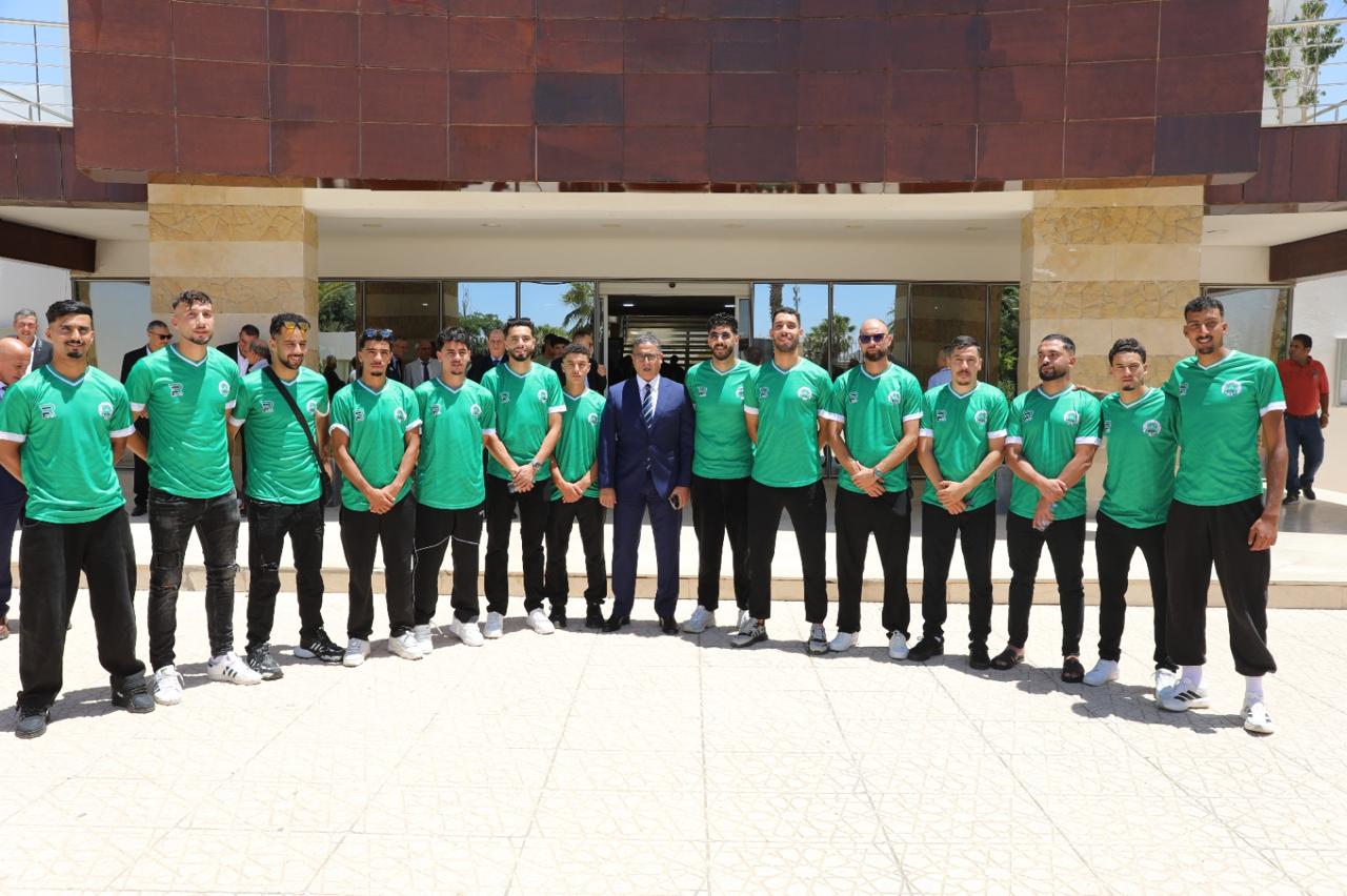 عامل إقليم تازة يستقبل مكونات فريقي القدس الرياضي التازي والجمعية الرياضية التازية لكرة القدم عامل إقليم تازة يستقبل مكونات فريقي القدس الرياضي التازي والجمعية الرياضية التازية لكرة القدم