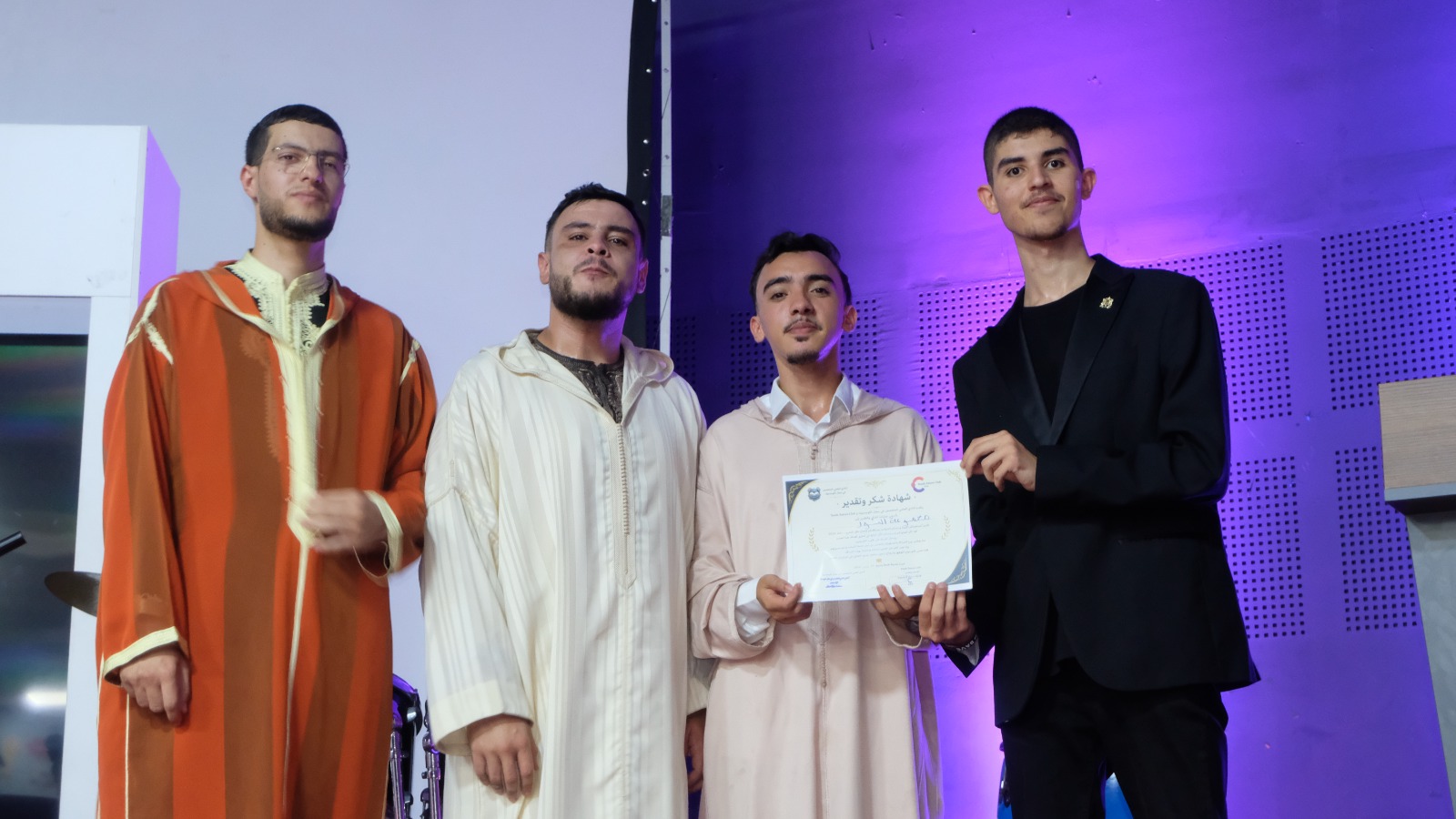 حفل تخرج مميز بدار الشباب حسنونة بطنجة يحتفي بإبداعات الشباب