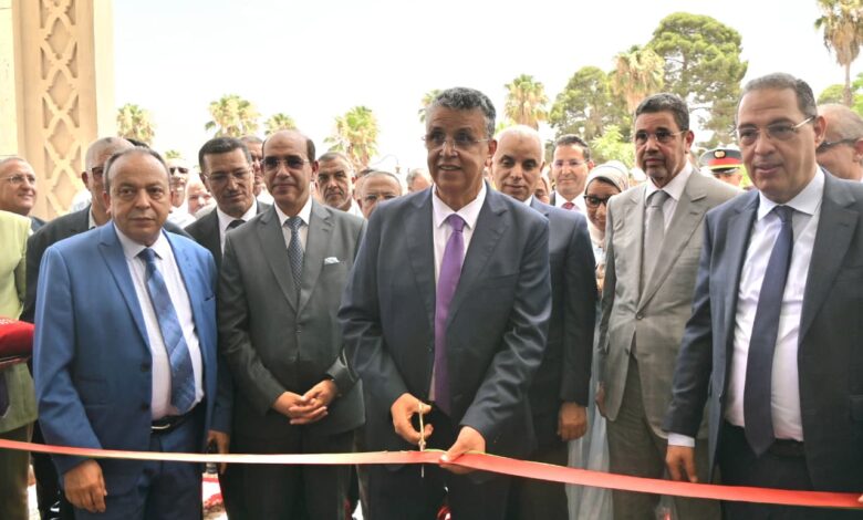 وهبي يدشن المقر الجديد لقسم قضاء الأسرة بصفرو وهبي يدشن المقر الجديد لقسم قضاء الأسرة بصفرو