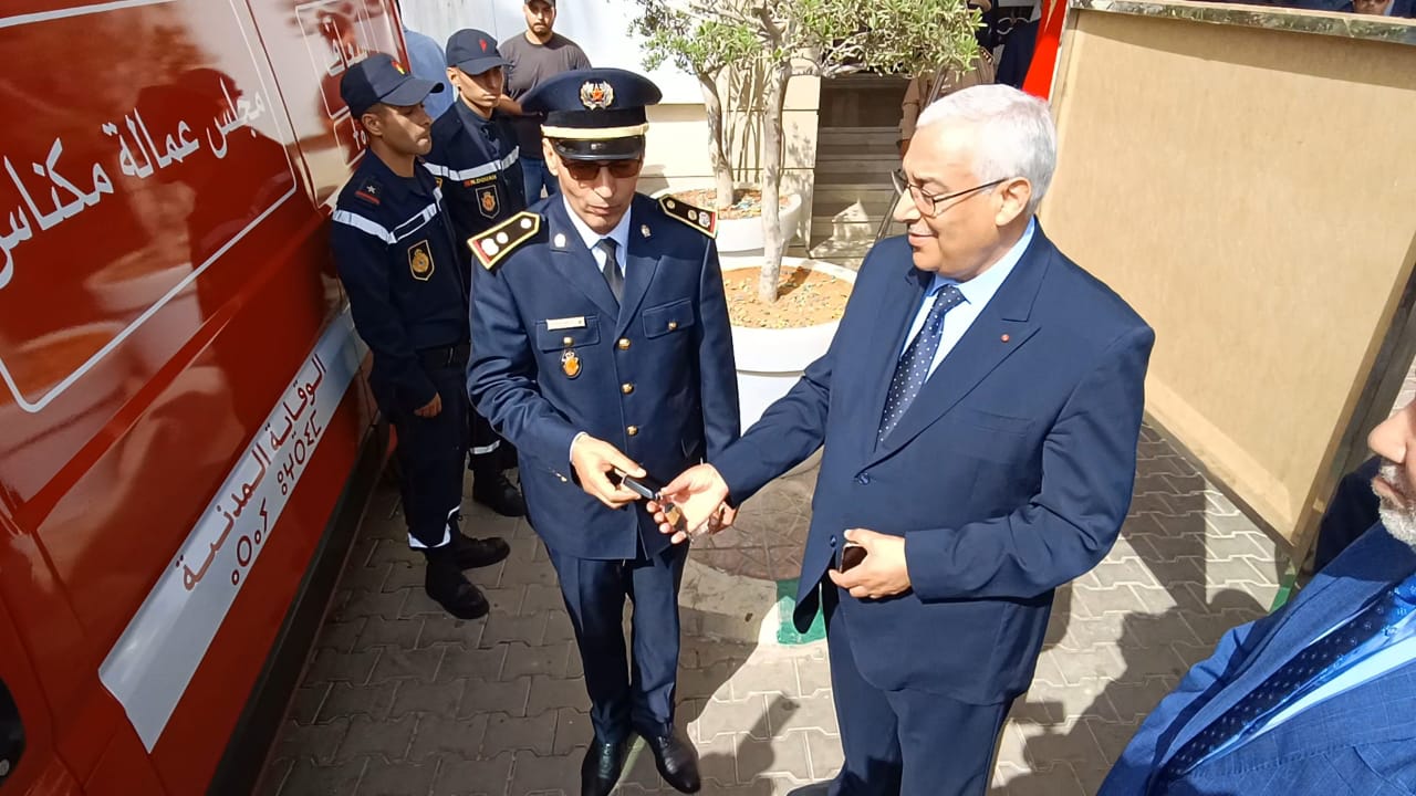 السيد عبد الغني الصبار عامل عمالة مكناس يشرف على إطلاق وتدشين سلسلة مشاريع تنموية بمناسبة عيد العرش المجيد السيد عبد الغني الصبار عامل عمالة مكناس يشرف على إطلاق وتدشين سلسلة مشاريع تنموية بمناسبة عيد العرش المجيد