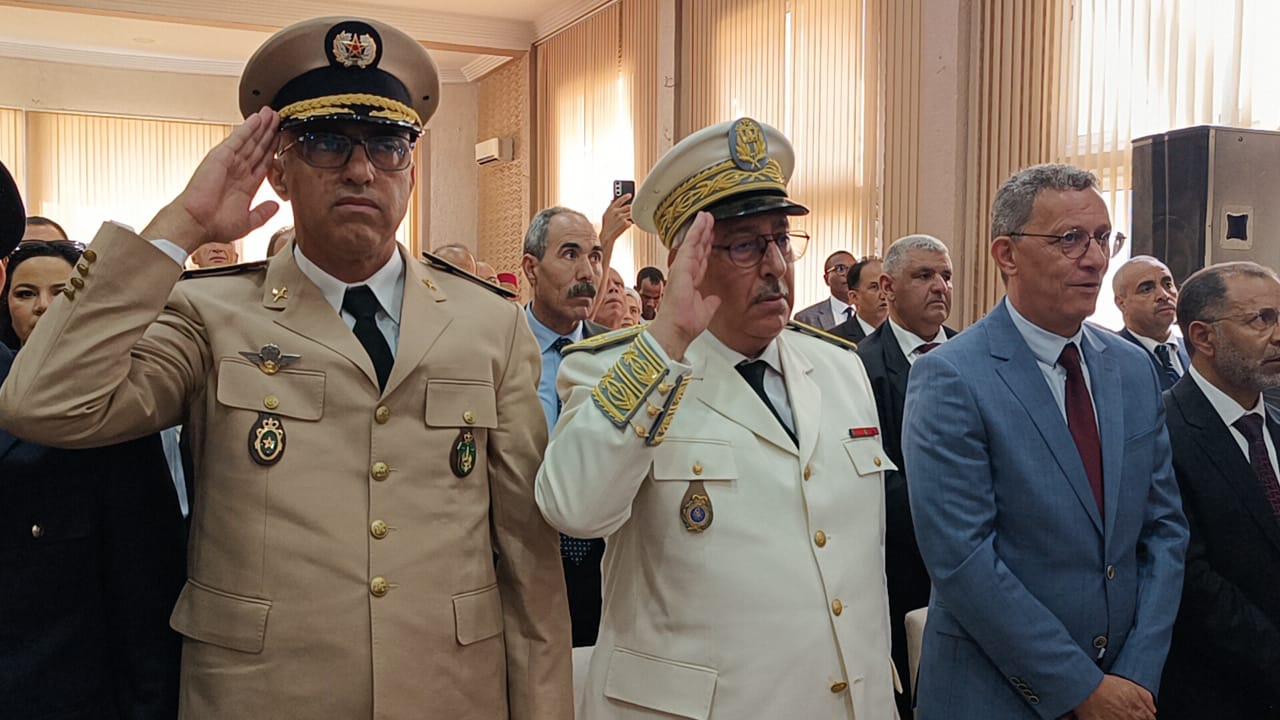 عيد العرش… وفد رسمي يحضر احتفالات بمحكمة الاستئناف بمكناس والمعهد البلدي الموسيقي عيد العرش… وفد رسمي يحضر احتفالات بمحكمة الاستئناف بمكناس والمعهد البلدي الموسيقي