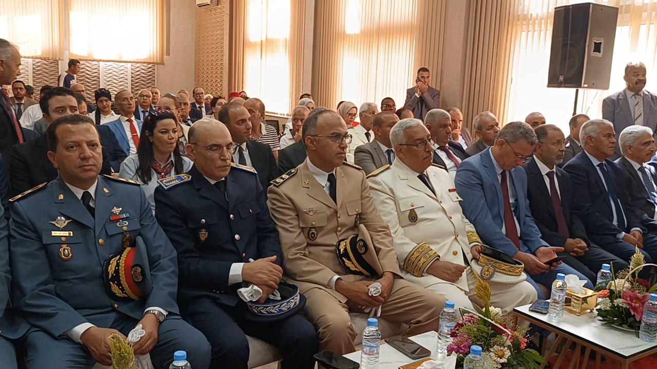 عيد العرش… وفد رسمي يحضر احتفالات بمحكمة الاستئناف بمكناس والمعهد البلدي الموسيقي عيد العرش… وفد رسمي يحضر احتفالات بمحكمة الاستئناف بمكناس والمعهد البلدي الموسيقي